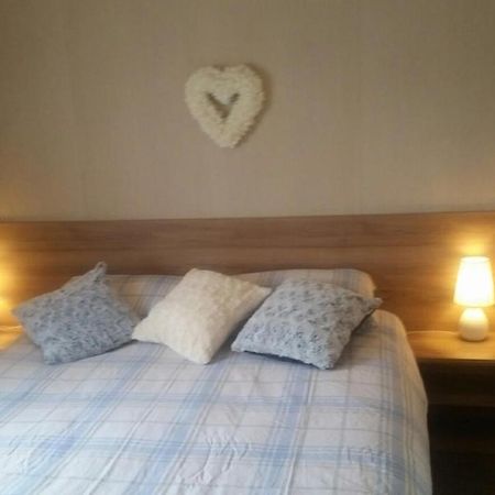 Private Caravan On Golden Sands Holiday Park, North Wales Kinmel Bay Extérieur photo